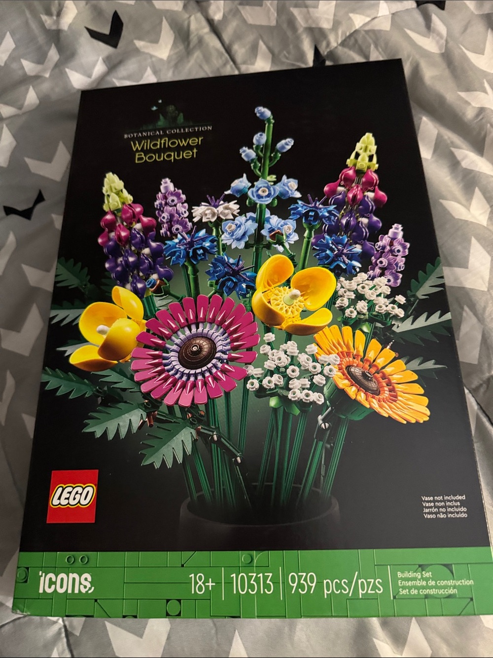 Lego Multicolor Botanical Bouquet - Pink, Yellow, Blue, Purple, White, Green